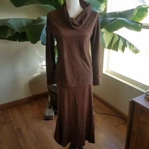 Vtg Nexxen Womans Sz Medium Brown Skirt Top Set